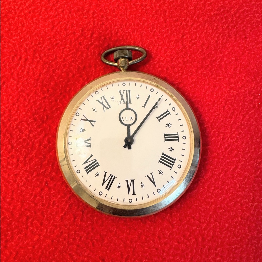 Vintage Rare! VIP V.I.P Oversized Pocket Watch Gold Tone/ Works